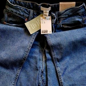 H&M Mom Jeans